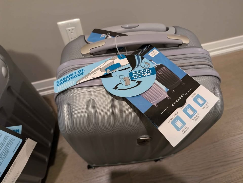 Hard Case Carry-on Suitcases (Set of 2) - photo 2