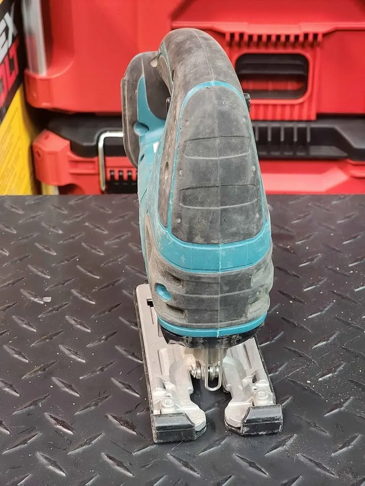 Makita cordless jigsaw image indicator(2)