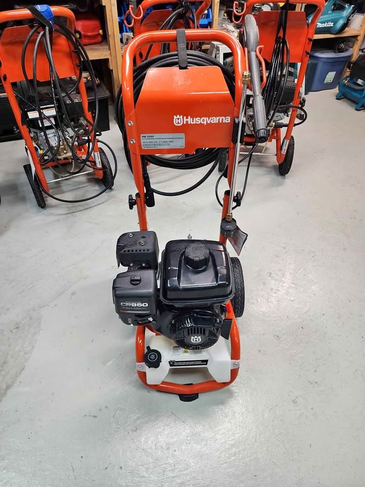 Husqvarna 3200psi power wash