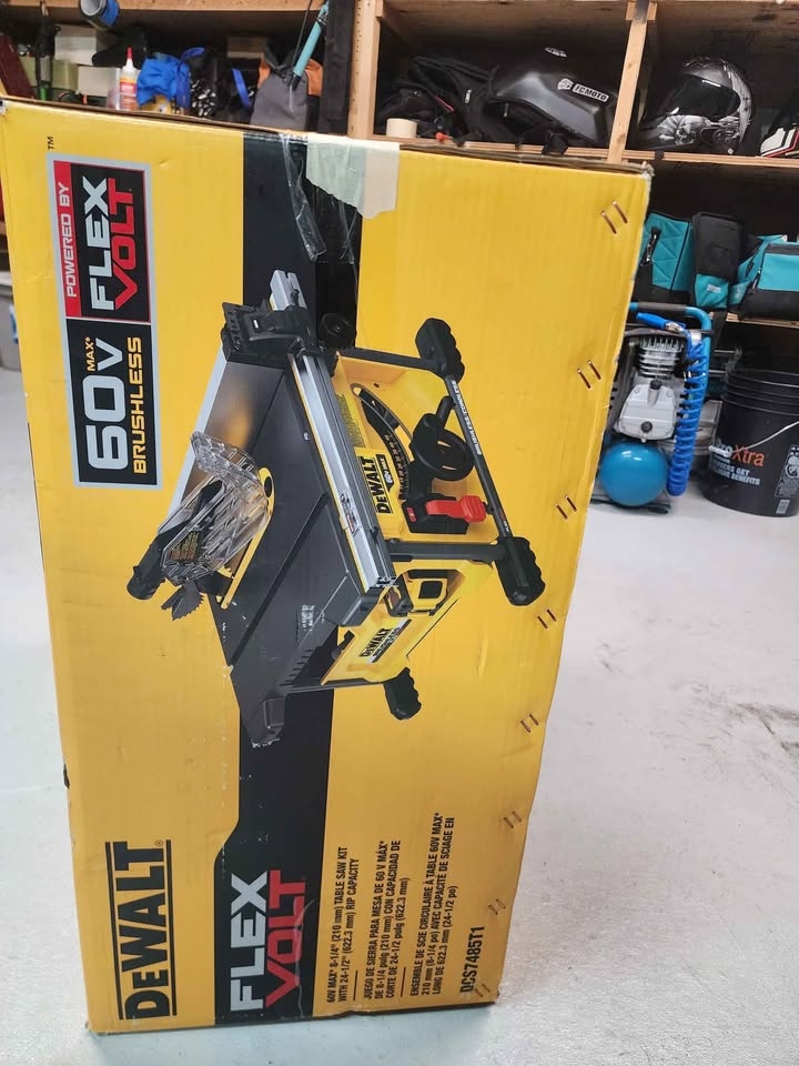 Dewalt table saw brand new - photo 4