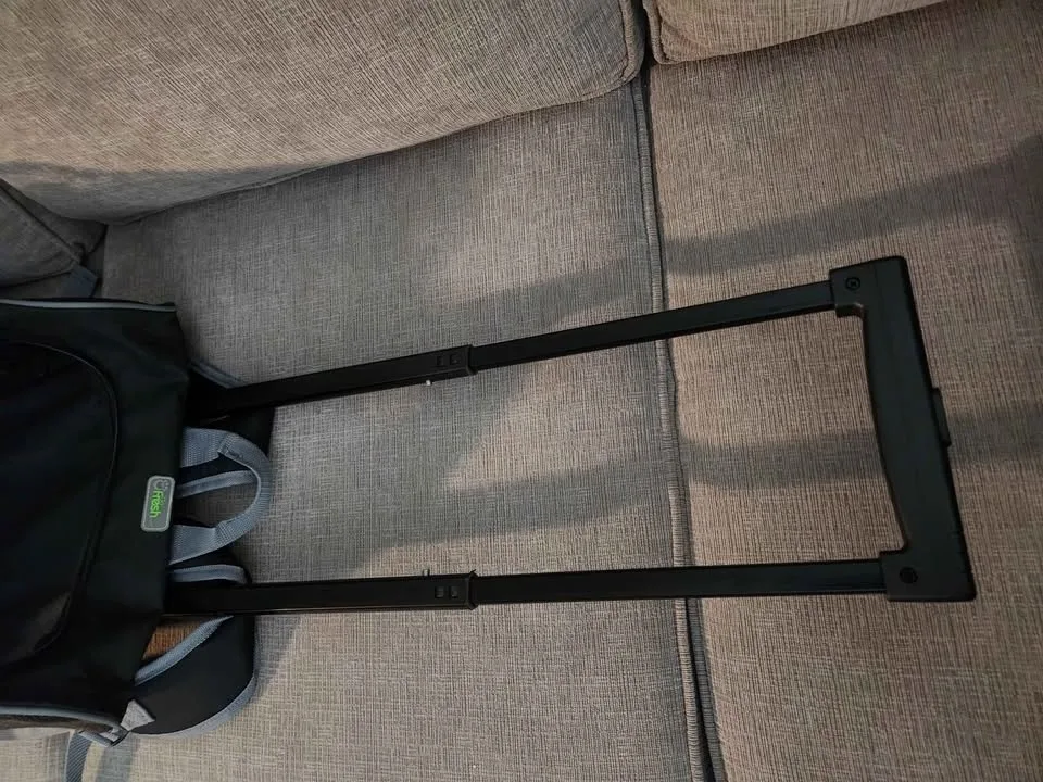 Pet carrier/airlining image indicator(4)