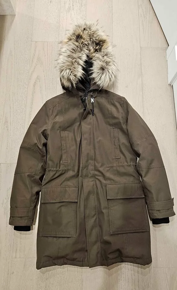 Aritzia Bancroft Parka