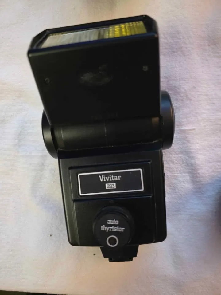 Vintage Chinon CS 35mm SLR film camera image indicator(7)