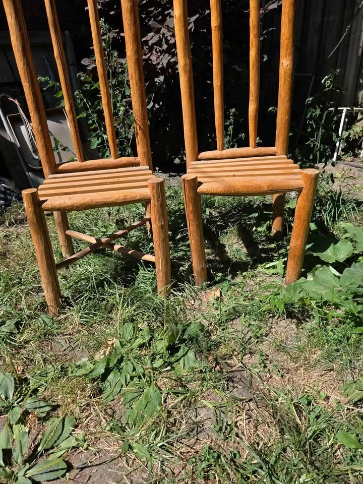 Carved wooden chairs image indicator(4)
