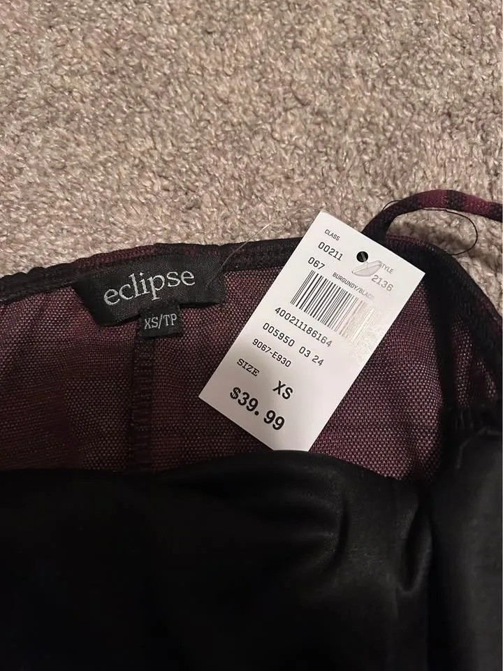 Brand New Plaid Dress image indicator(2)