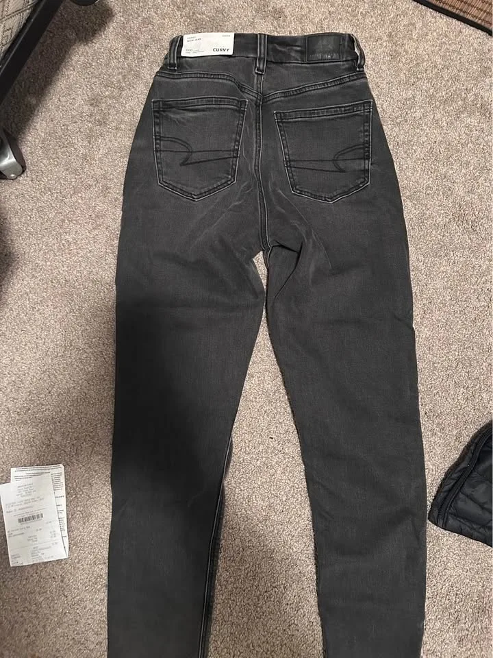 Brand New AE jeans image indicator(2)