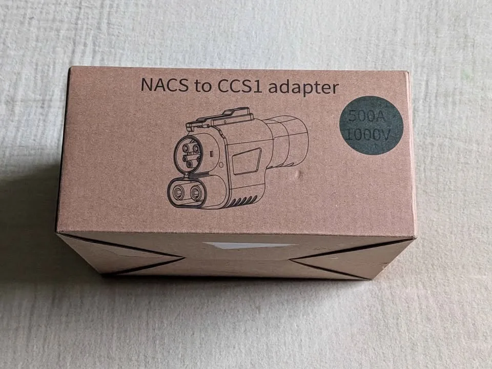 NACS to CCS1 Adapter image indicator(2)