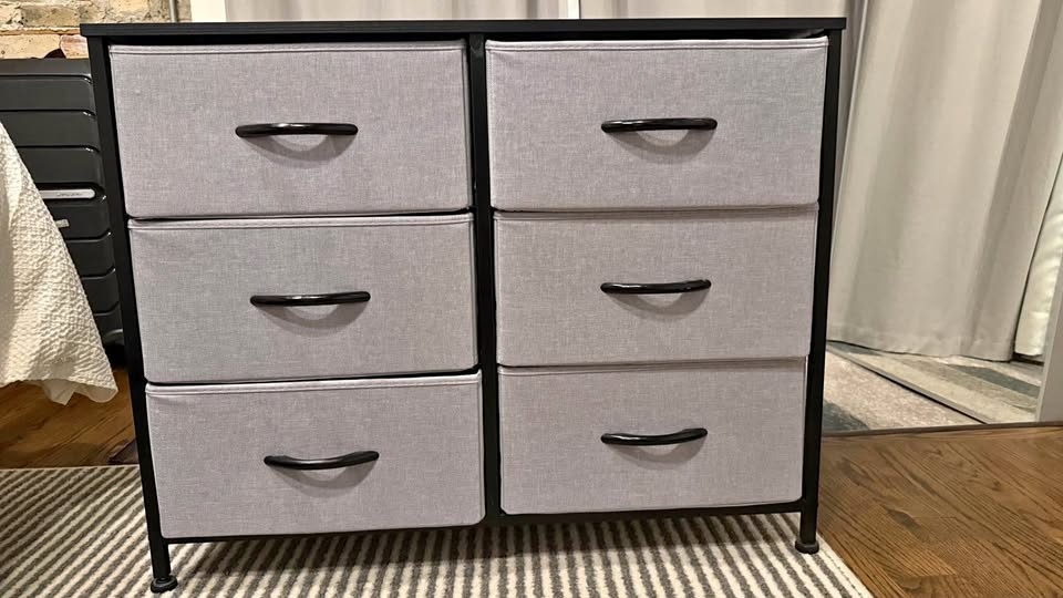 31.5" Wide Modern Gray Fabric 6-Drawer Chest