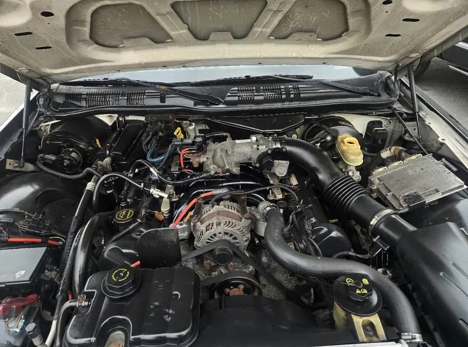 2007 Ford Crown Victoria · Police interceptor image indicator(10)