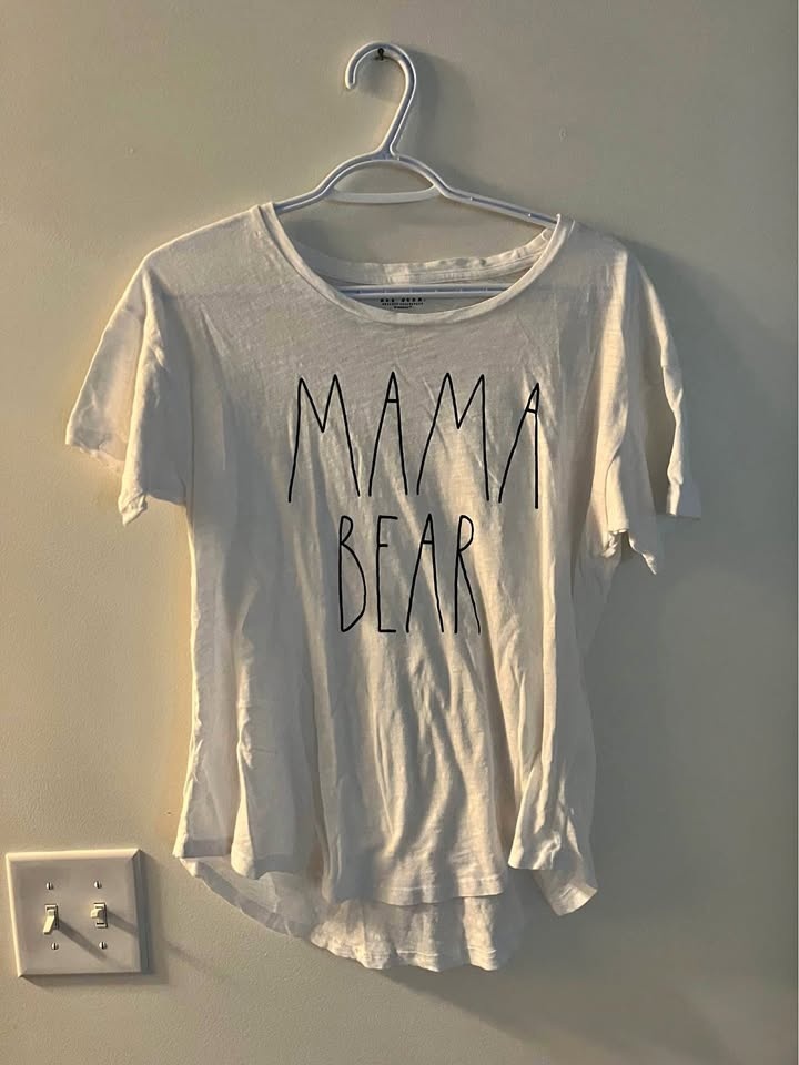 Rae Dunn Ladies T Shirt Onesize (fits medium) - Mama Bear