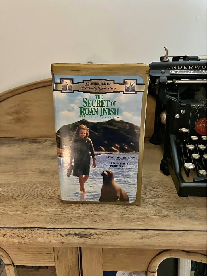 The Secret of Roan Inish VHS Tape