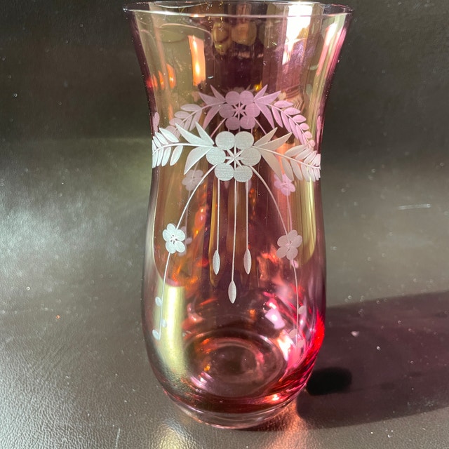 Vintage Czech Bohemia Etched Glass Cranberry Vase - photo 3