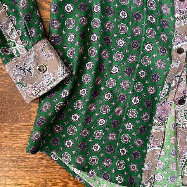 Jennifer Chun Silk Emerald Green Print Shirt - Size 2 - photo 2