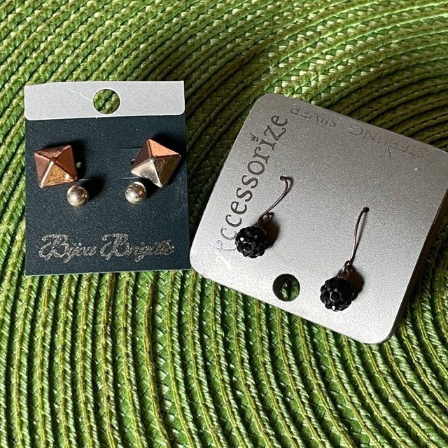 3 pairs of cute earrings 2 studs and 1 ball-pierced ears