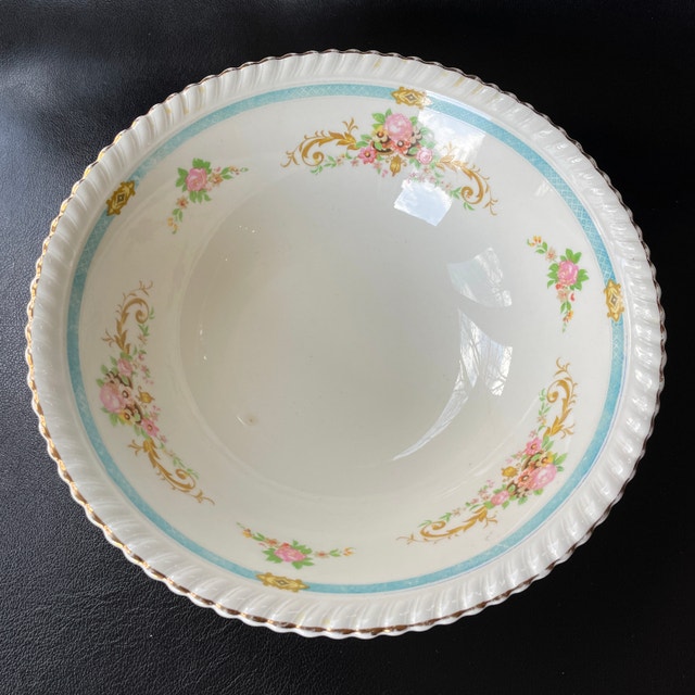 Vintage 1930s Johnson Bros. Floral Bowl