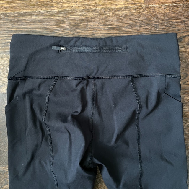 Lululemon Pace Rival Crop Black Leggings w/pockets- Size 6 - photo 5