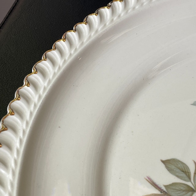 Vintage Harker Pottery Wild Rose plate 22k gold circa - photo 3