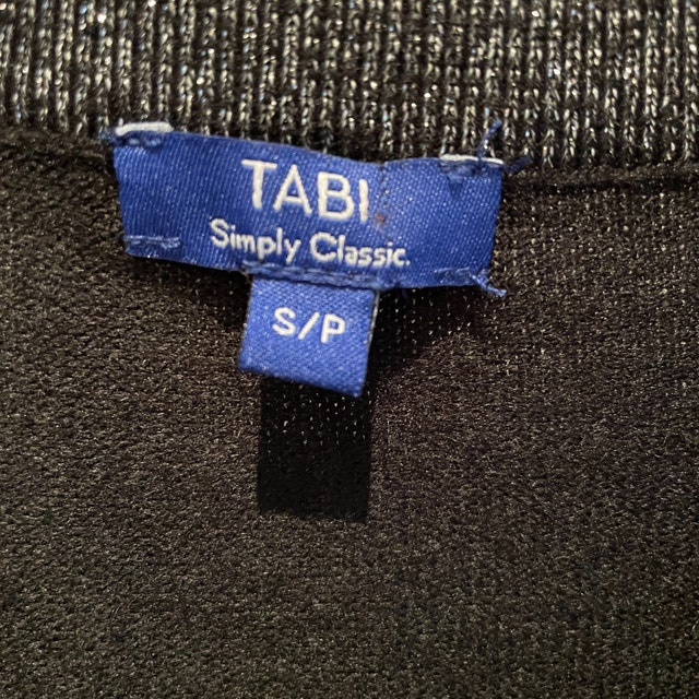 Gorgeous Black Tabi Cardigan w/ silver trim-Size Small - photo 2