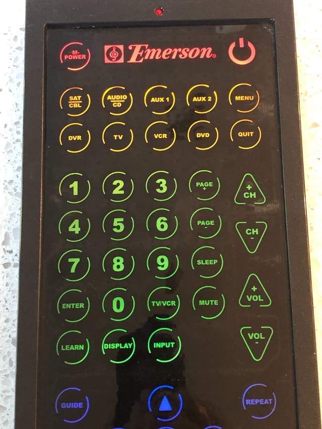 Emerson Jumbo Universal Remote Control - photo 4