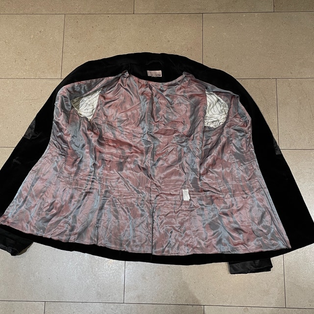 Gorgeous Black Velvet Tuxedo style blazer - XS - photo 5