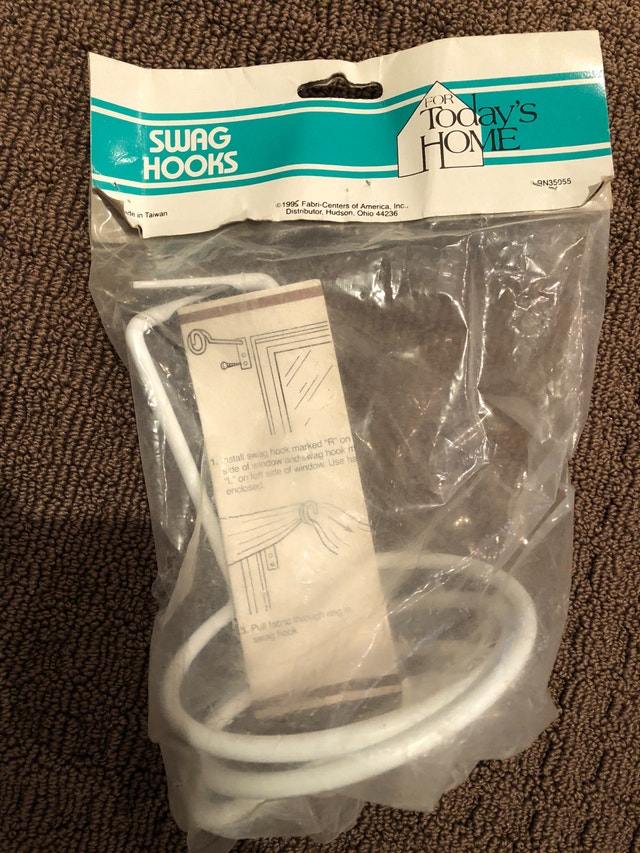Curtain Valance Swag Hooks - NEW