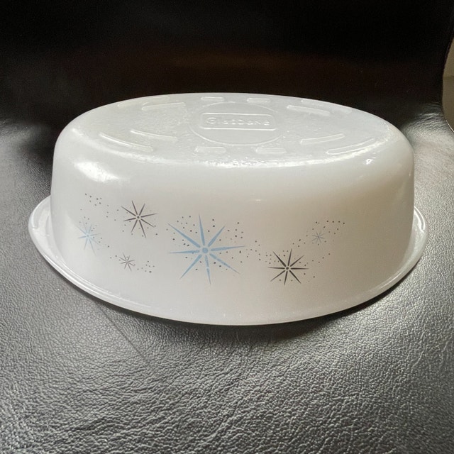 Vintage Glasbake Milkglass Oval Casserole Atomic Starbursts - photo 2