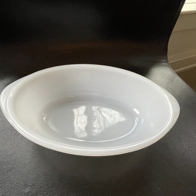 Vintage Glasbake Milkglass Oval Casserole Atomic Starbursts - photo 5