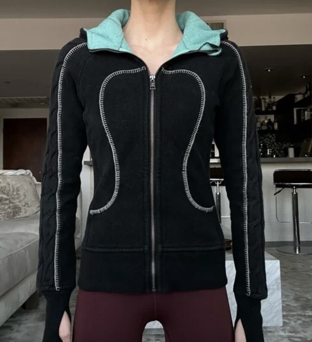 Lululemon Special edition cable knit Scuba Zip Hoodie-Size 2 - photo 2