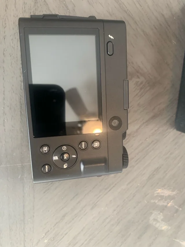 4K Digital Camera - Brand New image indicator(4)