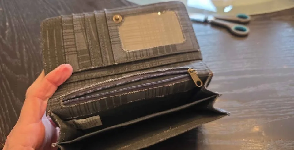 Wallet, BillaBong super cute image indicator(4)