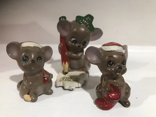 Vintage Josef Original Christmas Mice. Includes 5 image indicator(4)