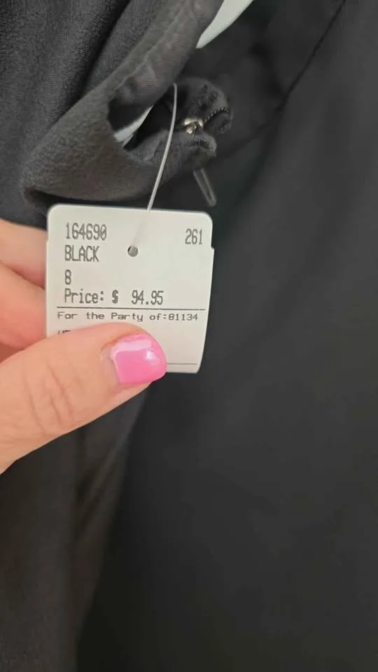 Sz 8 Top and Skirt set NEW image indicator(3)