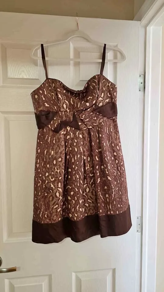 BCBG MAXARIA Dress SZ 10 NEW thumbnail