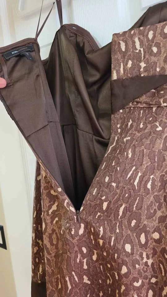 BCBG MAXARIA Dress SZ 10 NEW image indicator(4)