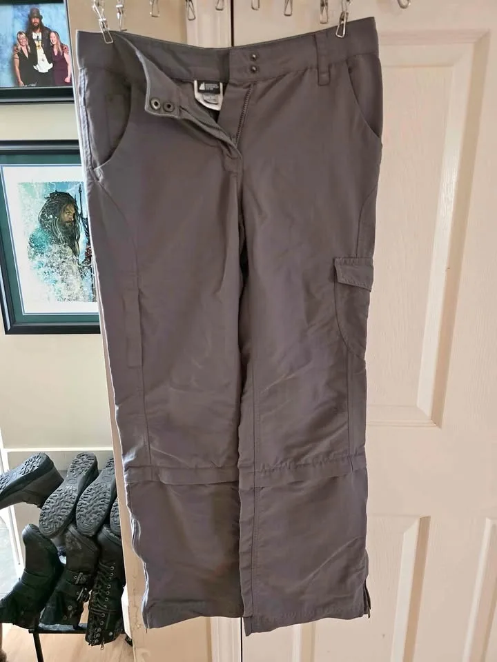 Ladies MEC convertible pants sz 6 thumbnail