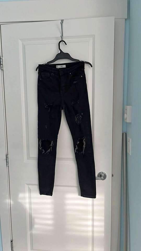Topshop jeans size 28
