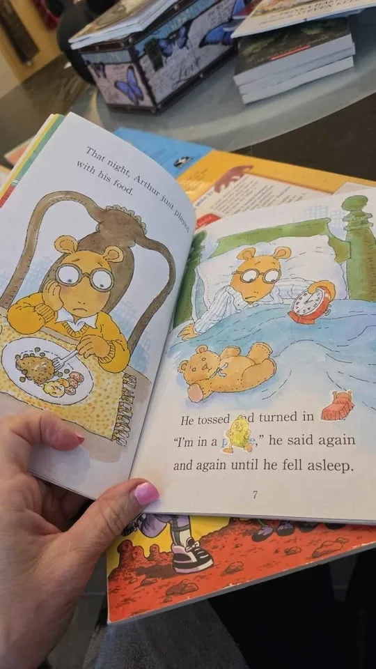 11 Young Readers - Early Chapter Books - $2 Each or $15 image indicator(6)