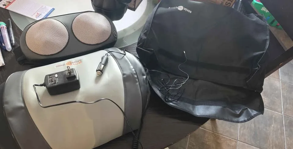 2-Sonic comfort massages with heat one for back , one for neck image indicator(3)