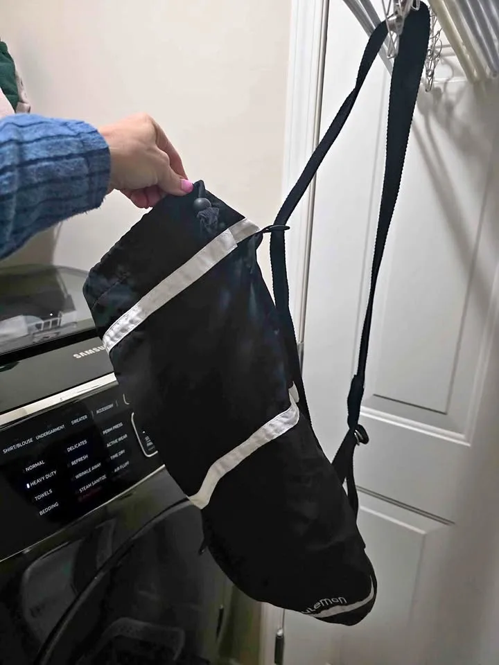 Lululemon yoga mat carry bag thumbnail