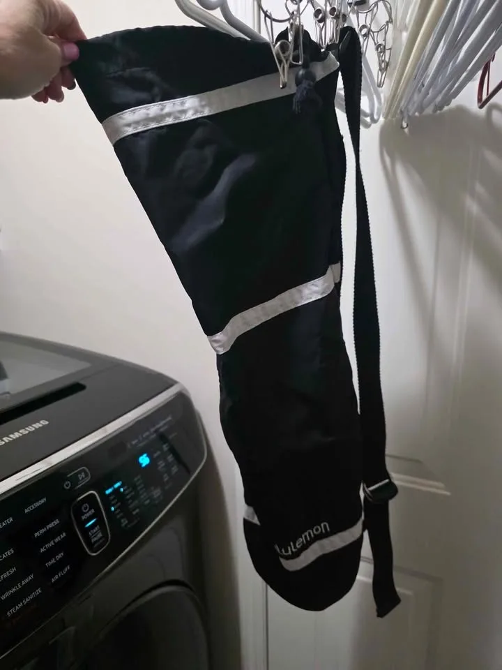 Lululemon yoga mat carry bag image indicator(4)