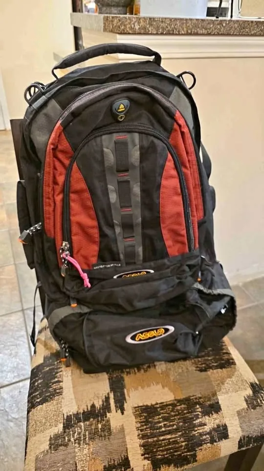 Asolo navigator 60 Elle travel backpack new condition thumbnail