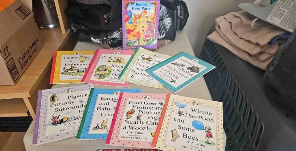 Winnie the pooh 8 book series with bonus first reader book thumbnail