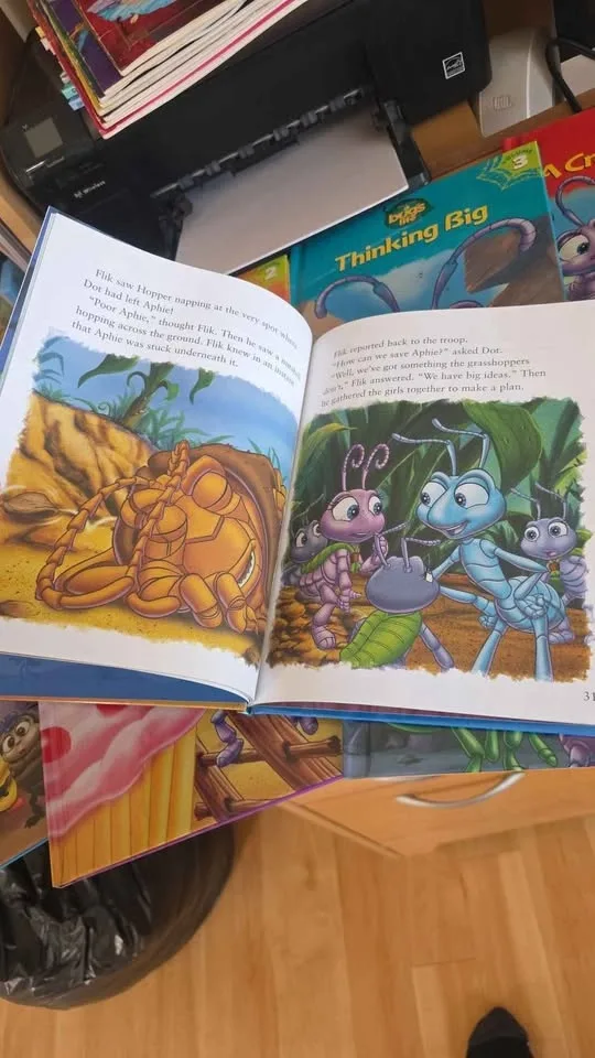 Disney's A bug's life 12 hardcover books series NEW image indicator(4)