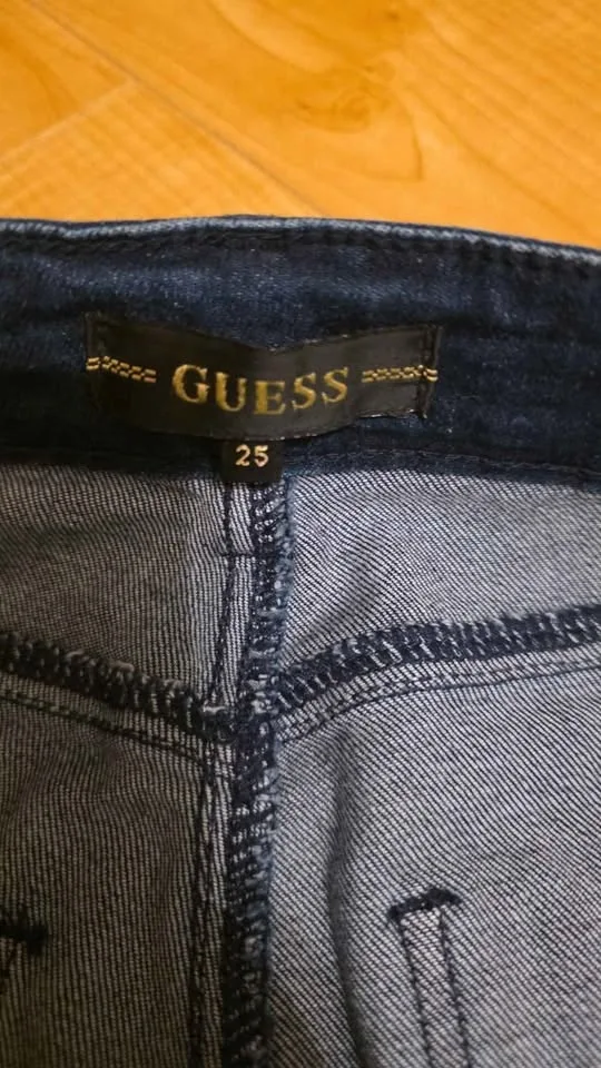 Guess sz 25 ladies jeans image indicator(5)