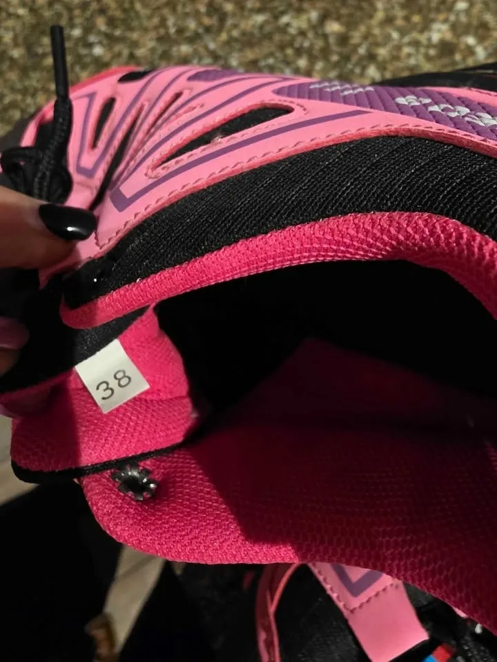 Sz 7 ladies shoes new never worn image indicator(2)