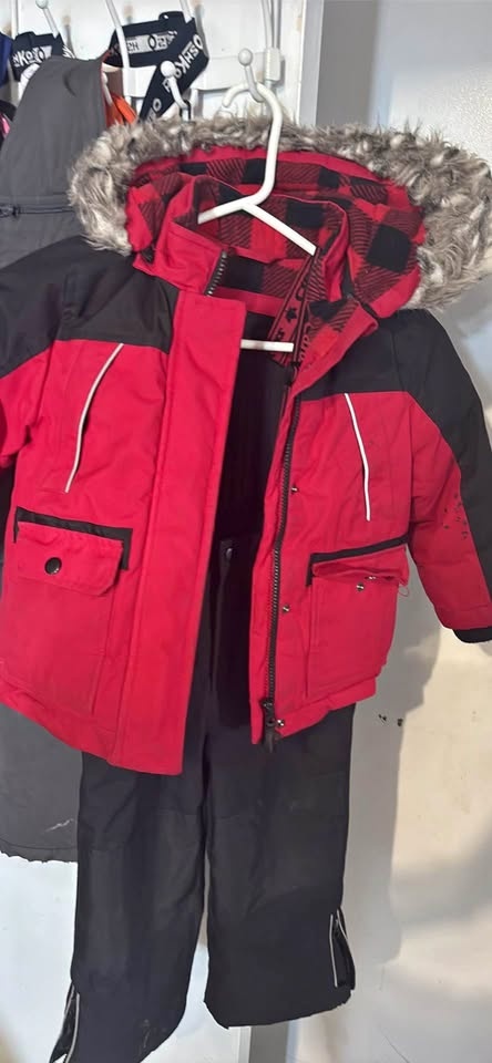 Kids, jacket and snowsuit set size 4T