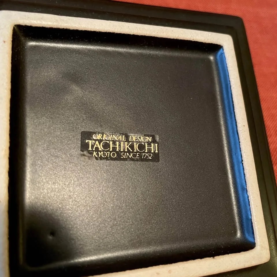 Black Ceramic Decorative Square Plate image indicator(7)