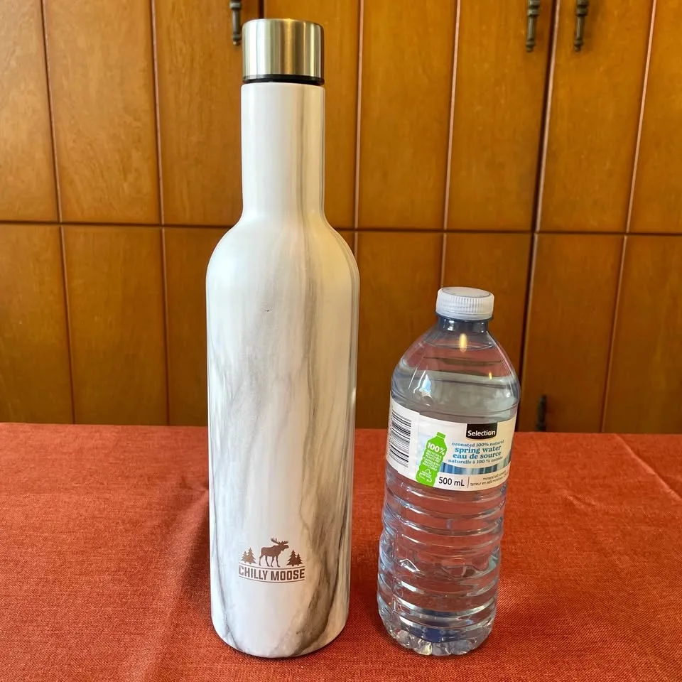 Chilly Moose Insulated Wine Bottle image indicator(10)