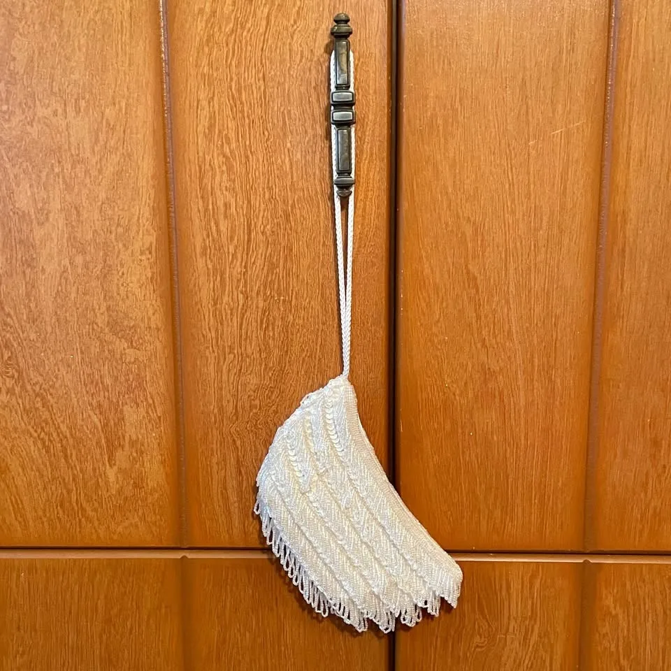 80s TOWANNY Beaded Wristlet Clutch image indicator(6)