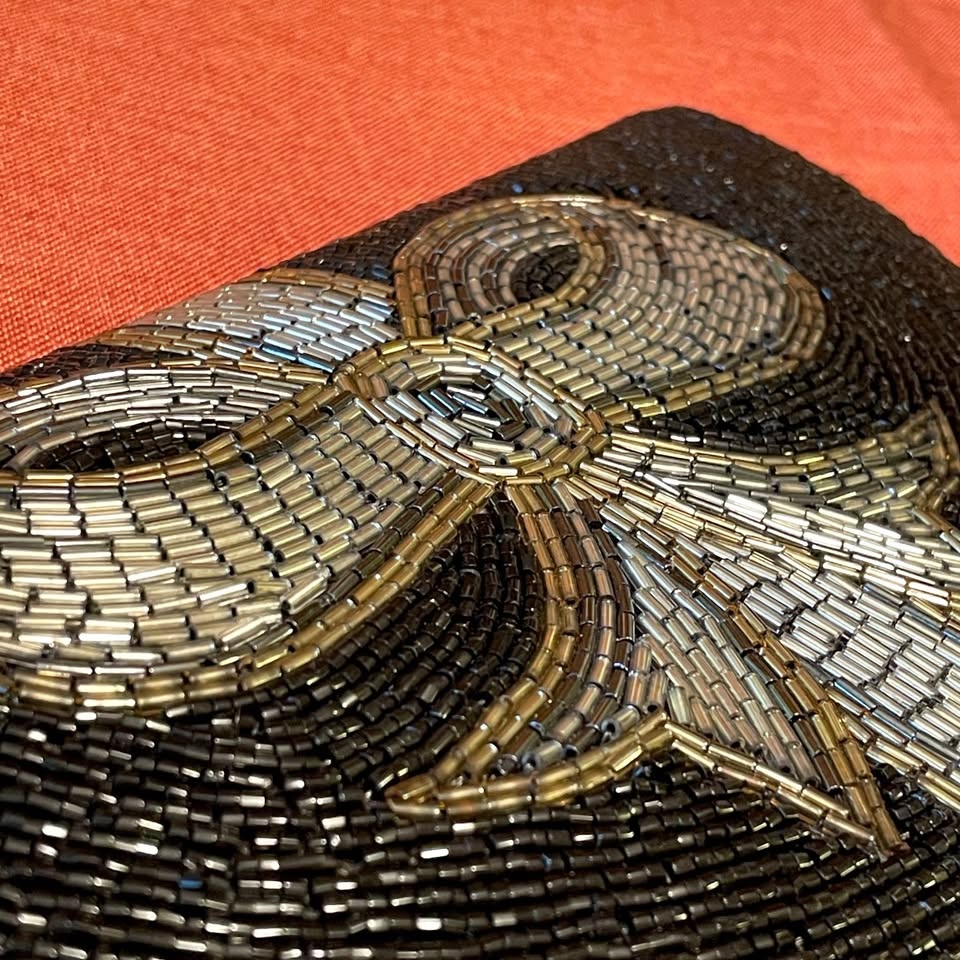 80s TOWANNY Beaded Purse with Bow Design - photo 2